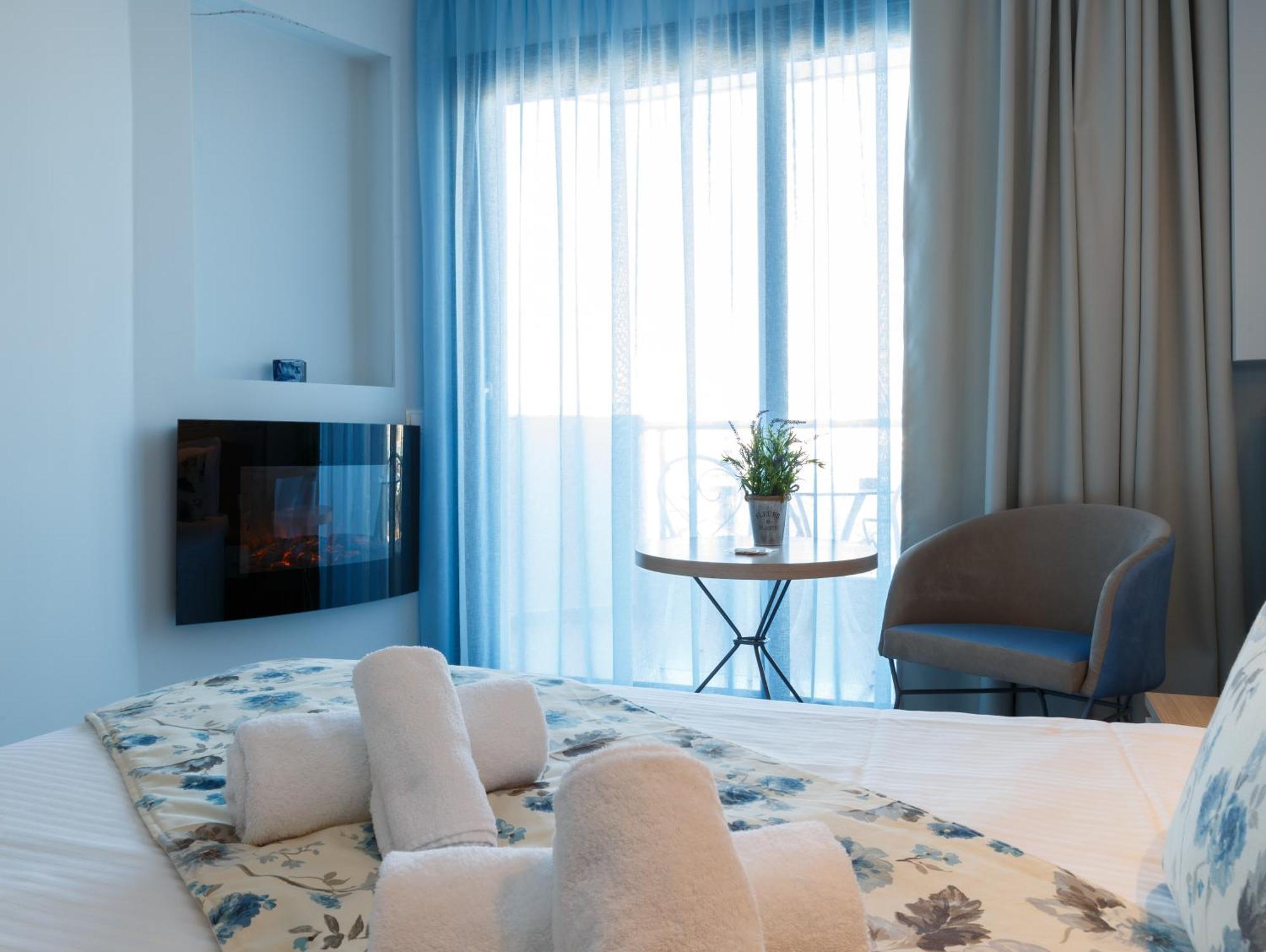 Limani Comfort Rooms テッサロニキ エクステリア 写真